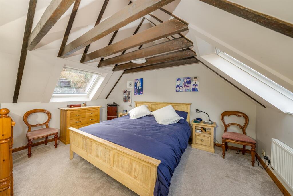 The Blue House Cowdrait-16.jpg