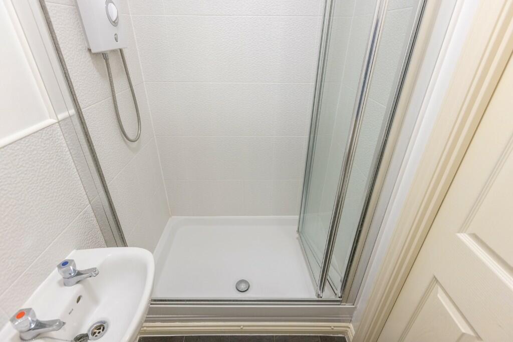 Ensuite Shower Rm