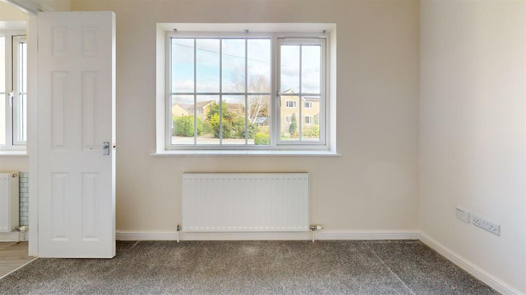 Sandholme-Drive-Bedroom 4.jpg