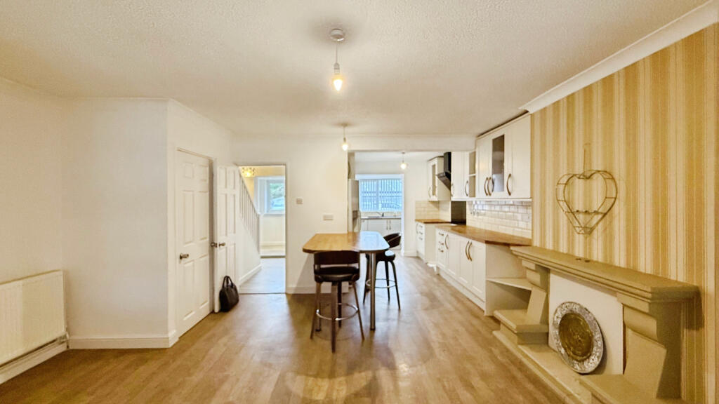 Kitchen/ Diner