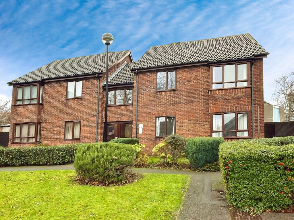 St Pauls Close, Oadby, LE2