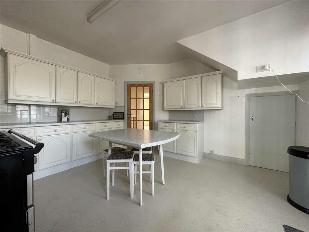 Breakfast Kitchen