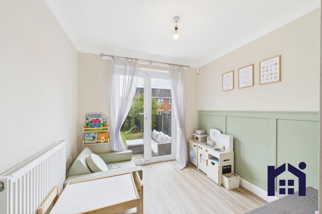 Home office/playroom