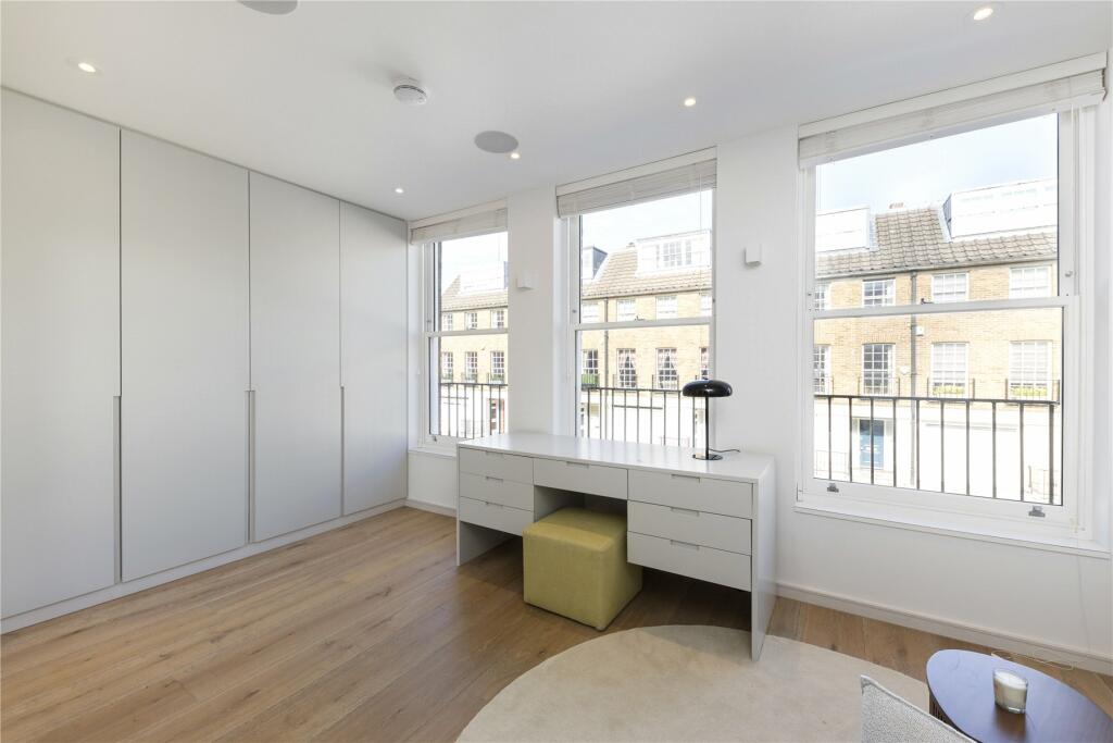 Dressing/Bedroom