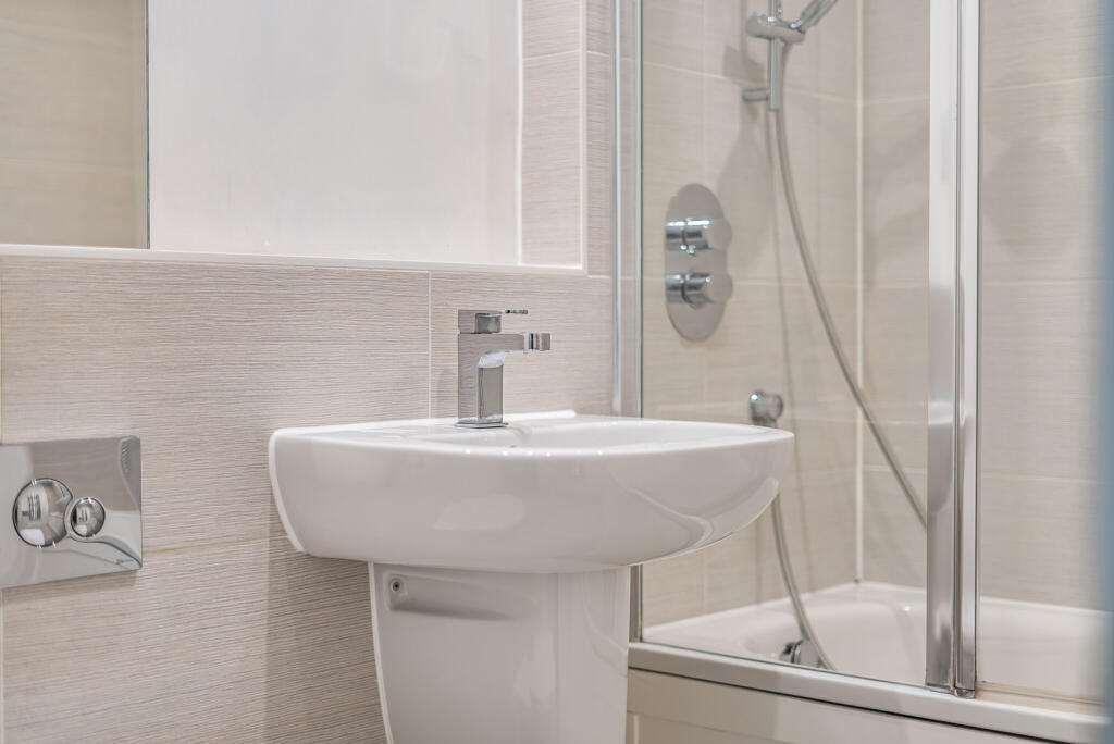 1324607-16-6877d3...