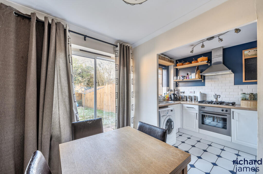 67d526e1aa9f40048844ed9ef4e73e15