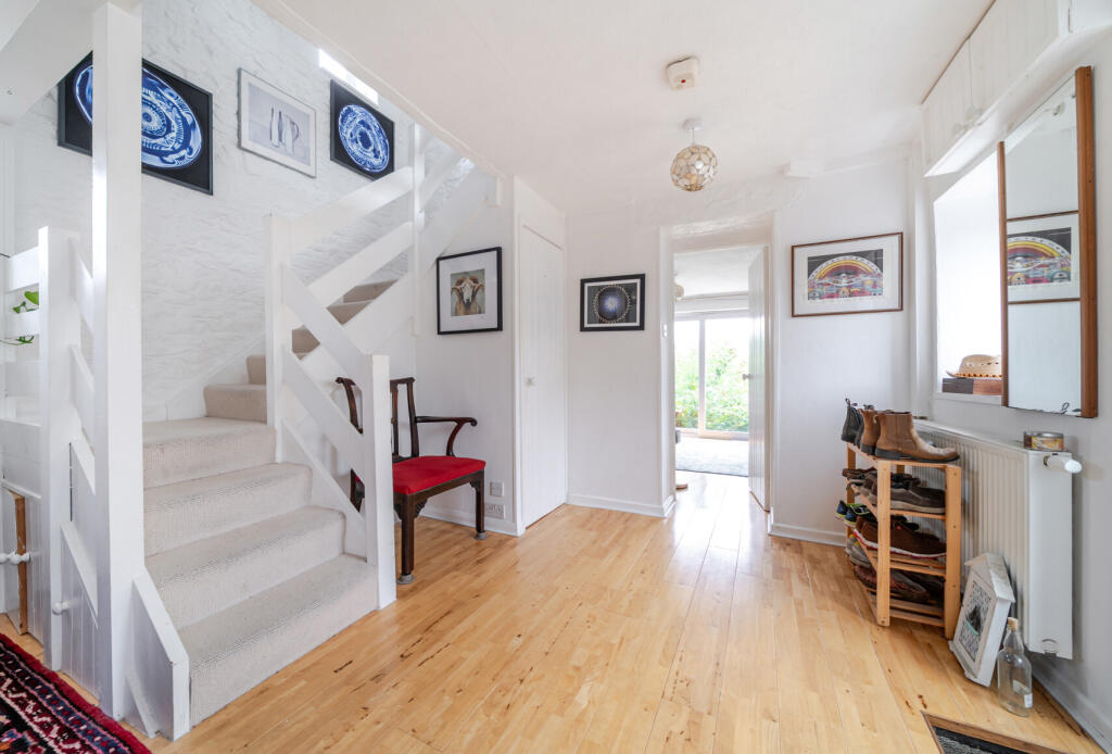 1327780-15-689cab...