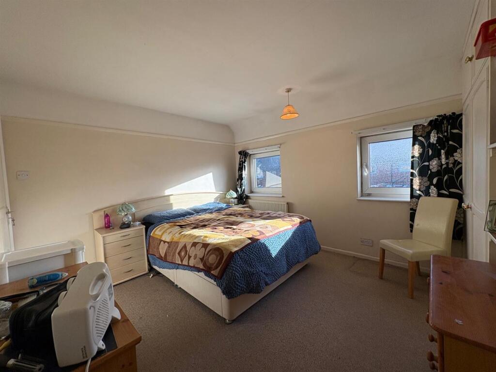 Photo 19-11-2025, 14 43 42.jpg