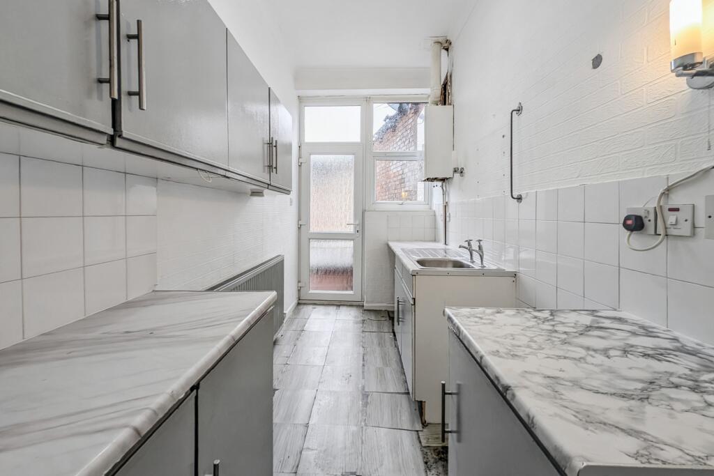 15 Marlborough Street North, South Shields, Tyne &amp; Wear, NE33 4DA