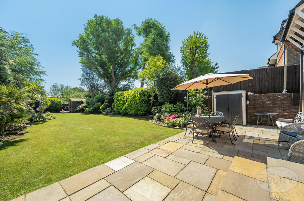 f15299f5-a1b2-406...