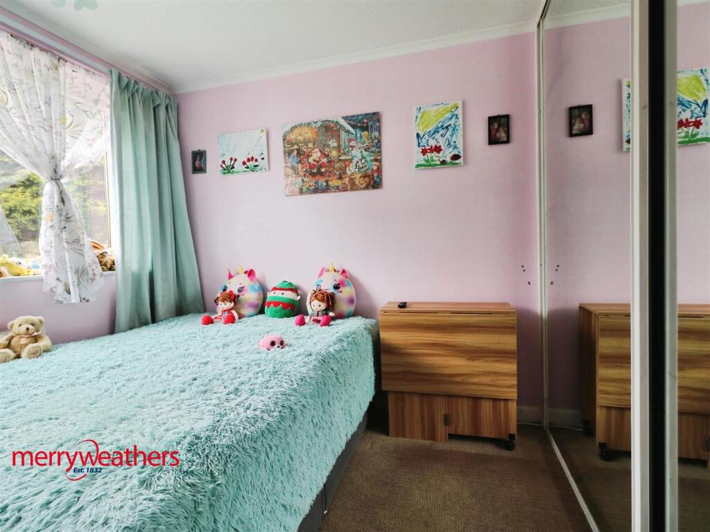 BEDROOM TWO