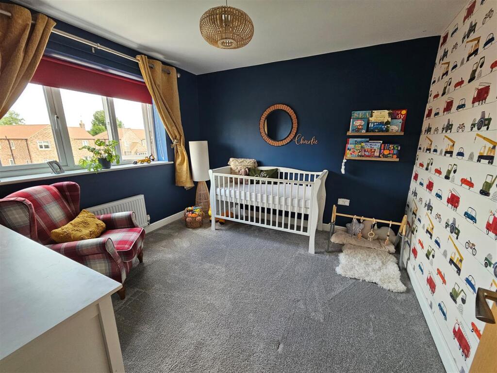 BEDROOM 3