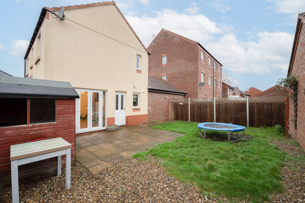 19 Fletton Road  (3 of 18)