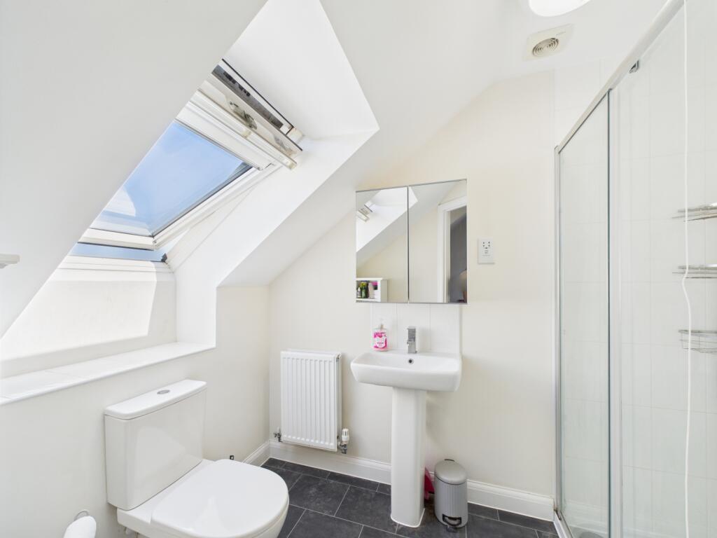 CAM02023G0-PR0153-STILL002