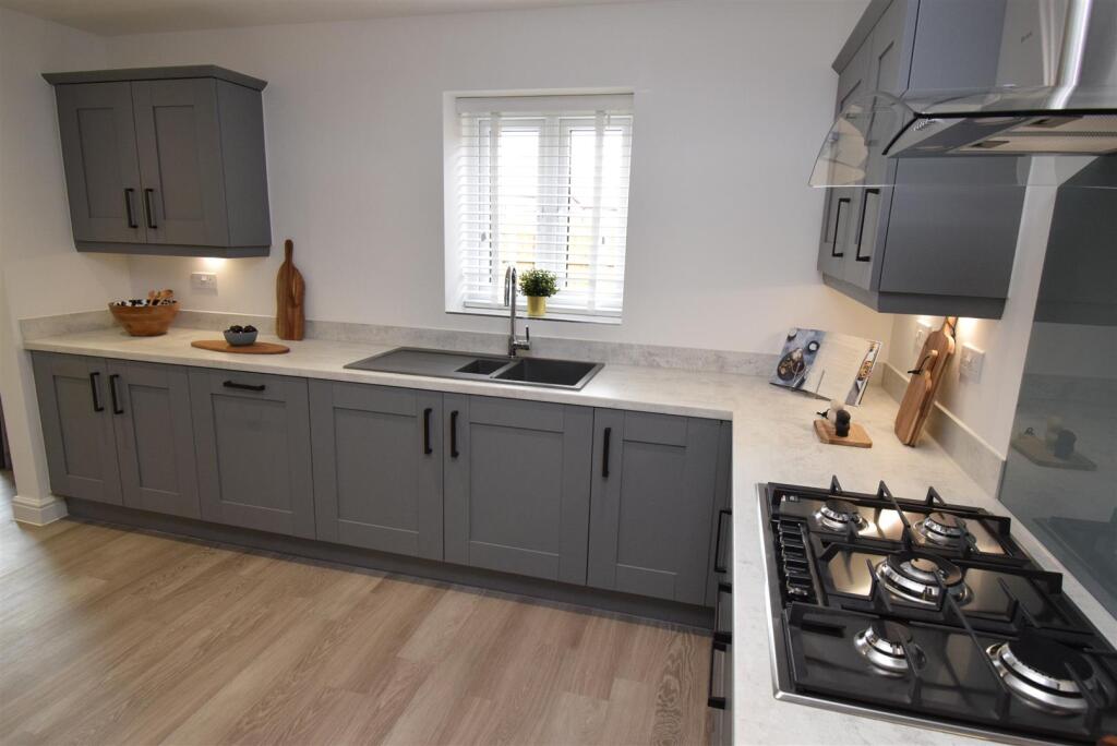 Kitchen/Diner/Family Room