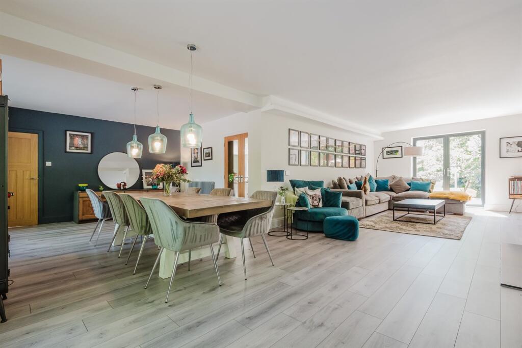 Open Plan Living Din