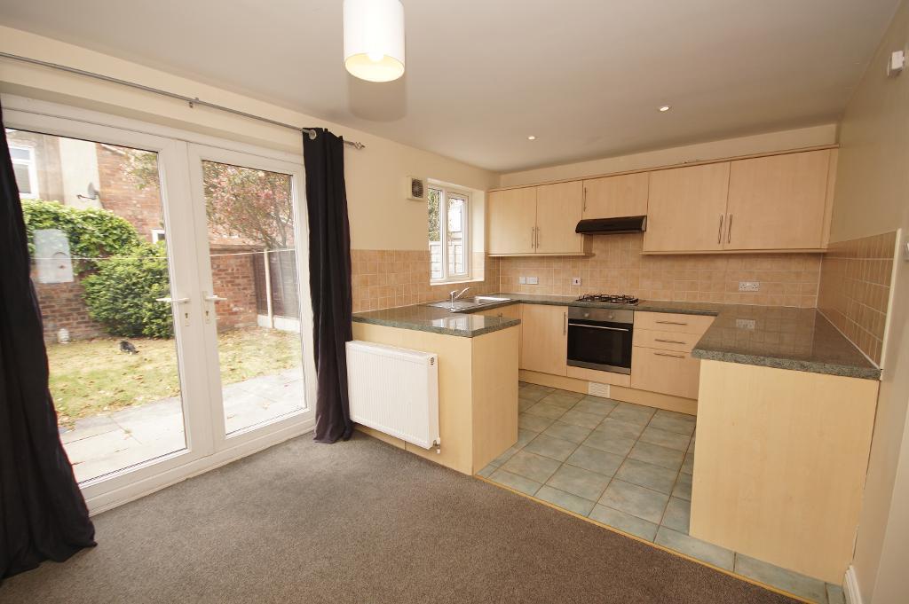 Breakfast/Dining Kitchen