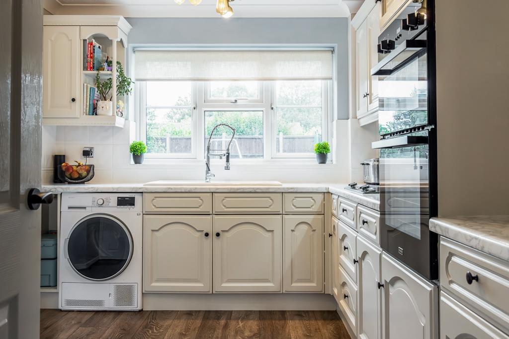 5 Mallards Reach (Donnington)-14.jpg