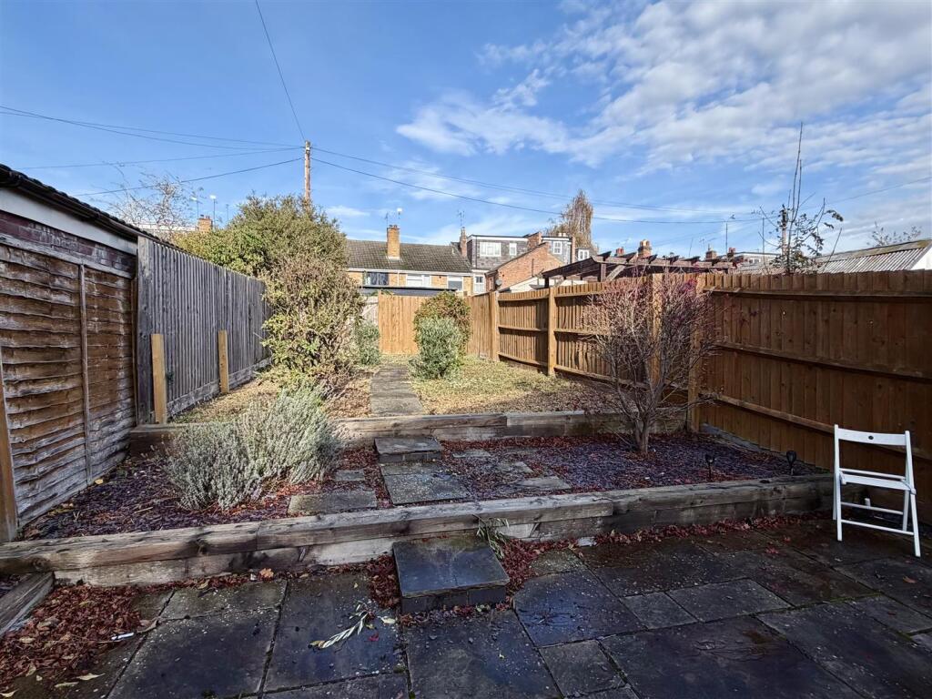 Generous Sized Rear Garden