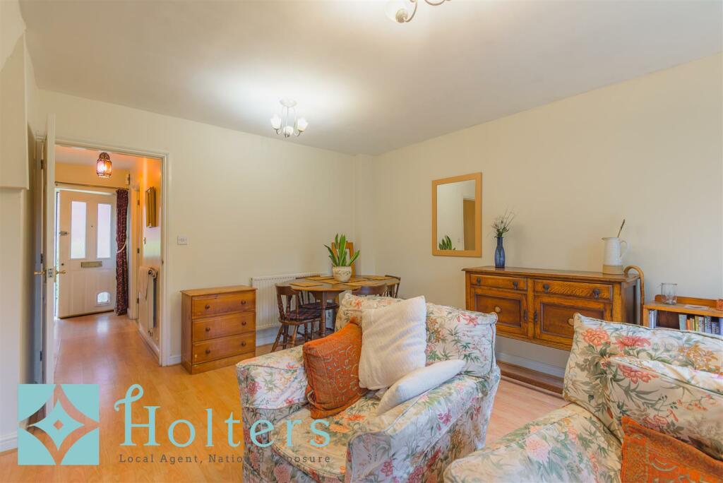 26 Dahn Drive, Ludlow-05.jpg