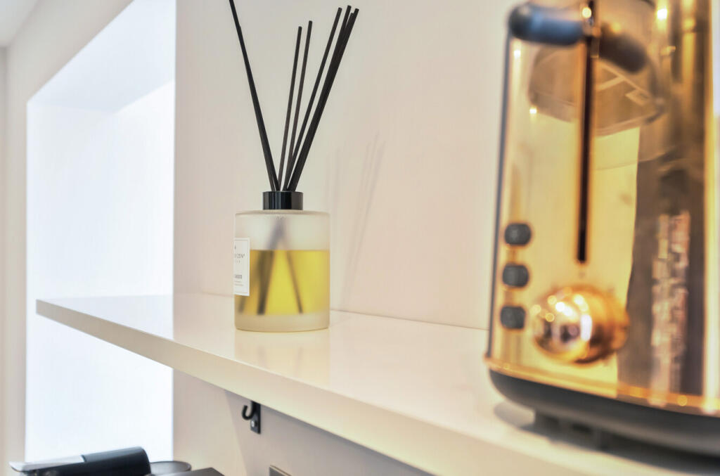 1312580-6-6854143...