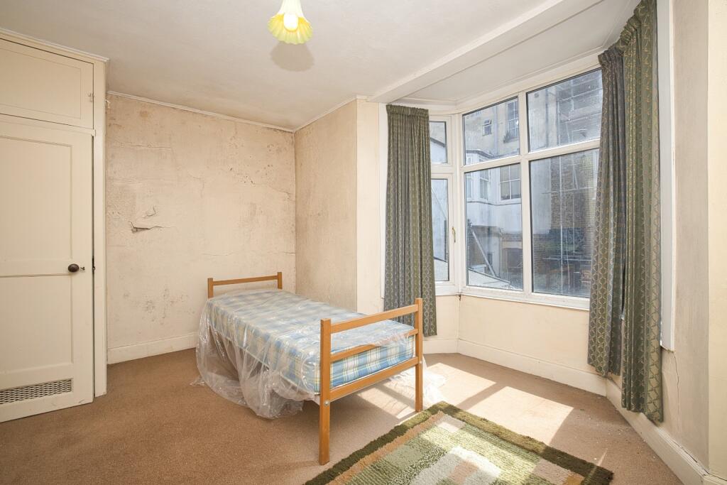 Picture 9