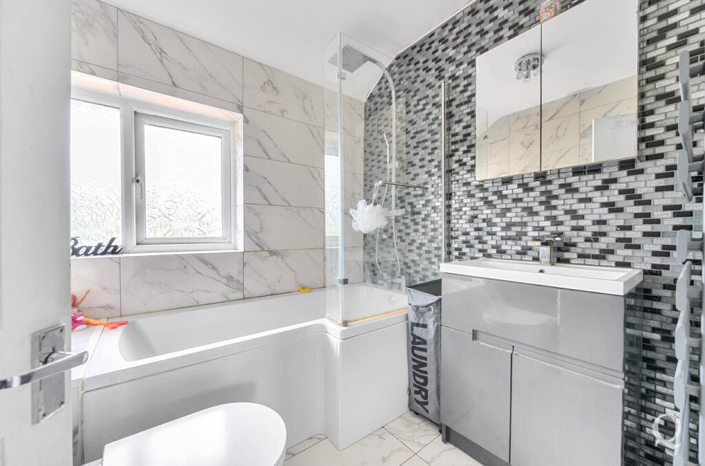 ceccd098-7429-47d...