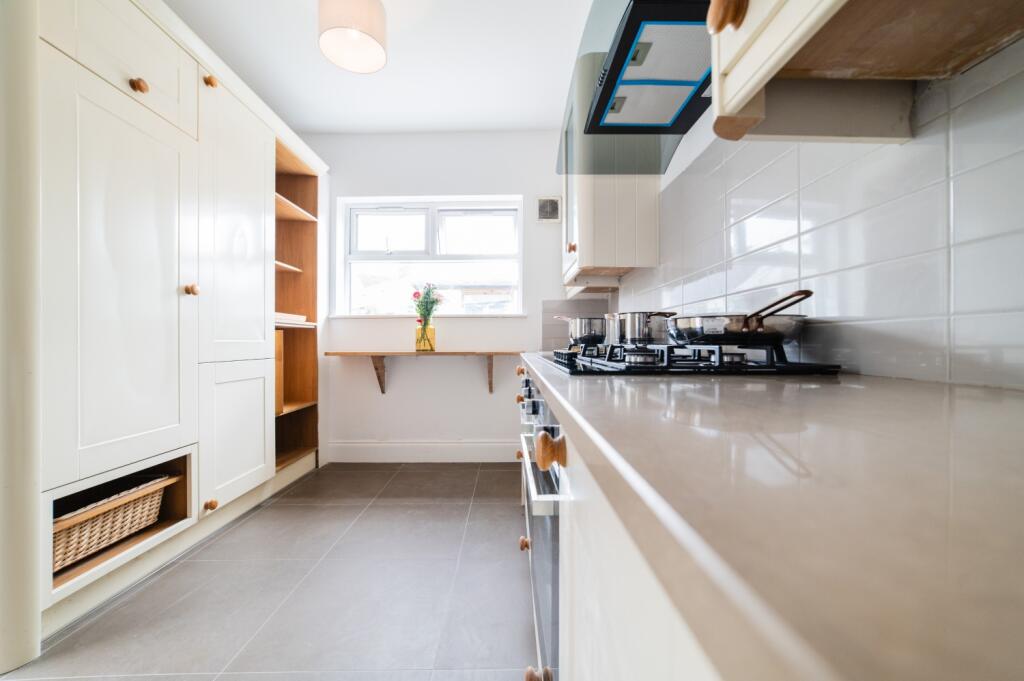 Call 02920 454555 to secure your viewing_13