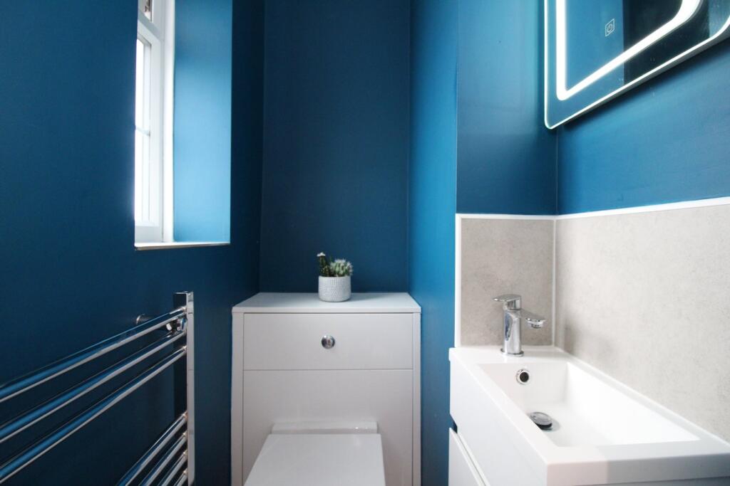 DOWNSTAIRS CLOAKROOM 