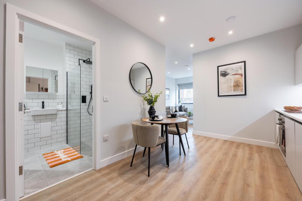 827ef933798251bfa7b6129cbde1