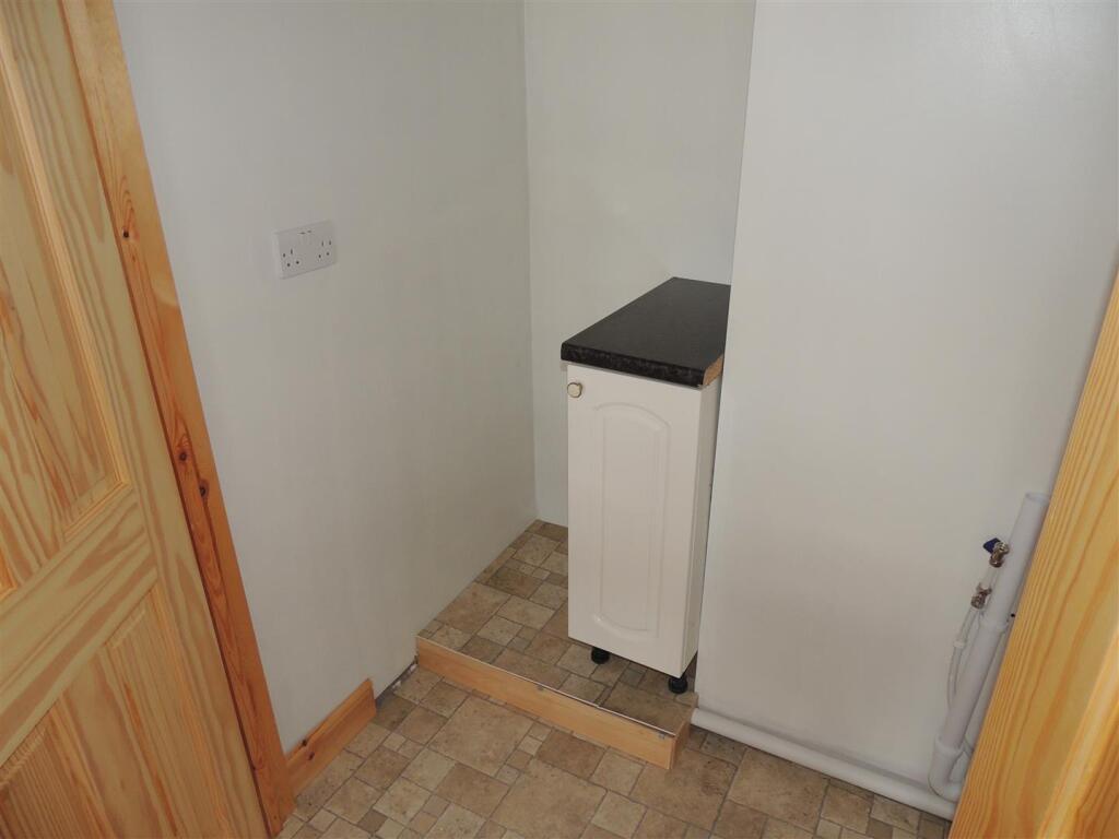 Living Room / Diner / Kitchen