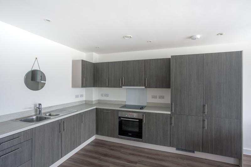 49 Alexandra House, Elizabeth Parade, Bath