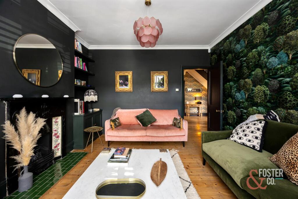 Burton VIllas, 6-011.jpg