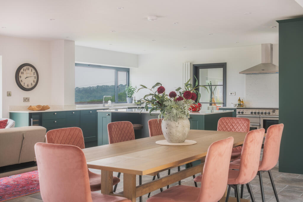 Open Plan Kitchen / Dining Room