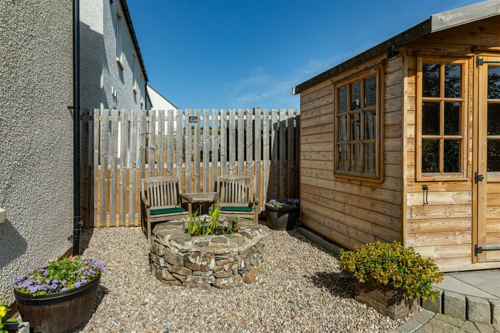 30 Knoll Park Drive Galashiels 46.JPG