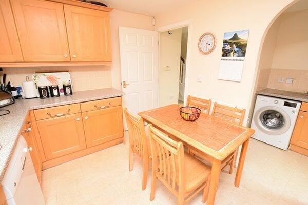 breakfast/kitchen