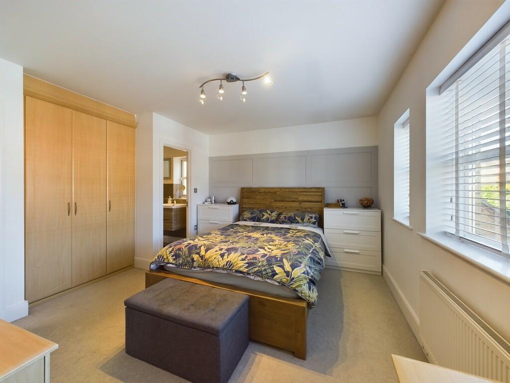 CAM01835G0-PR0096...