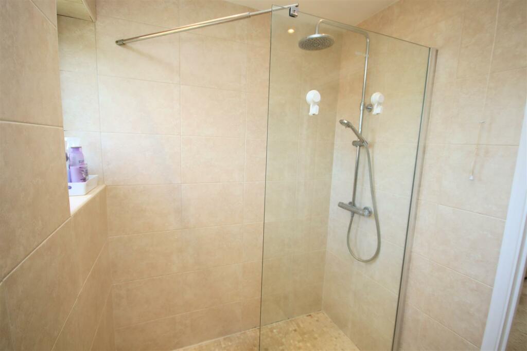 View of En-suite Shower Room