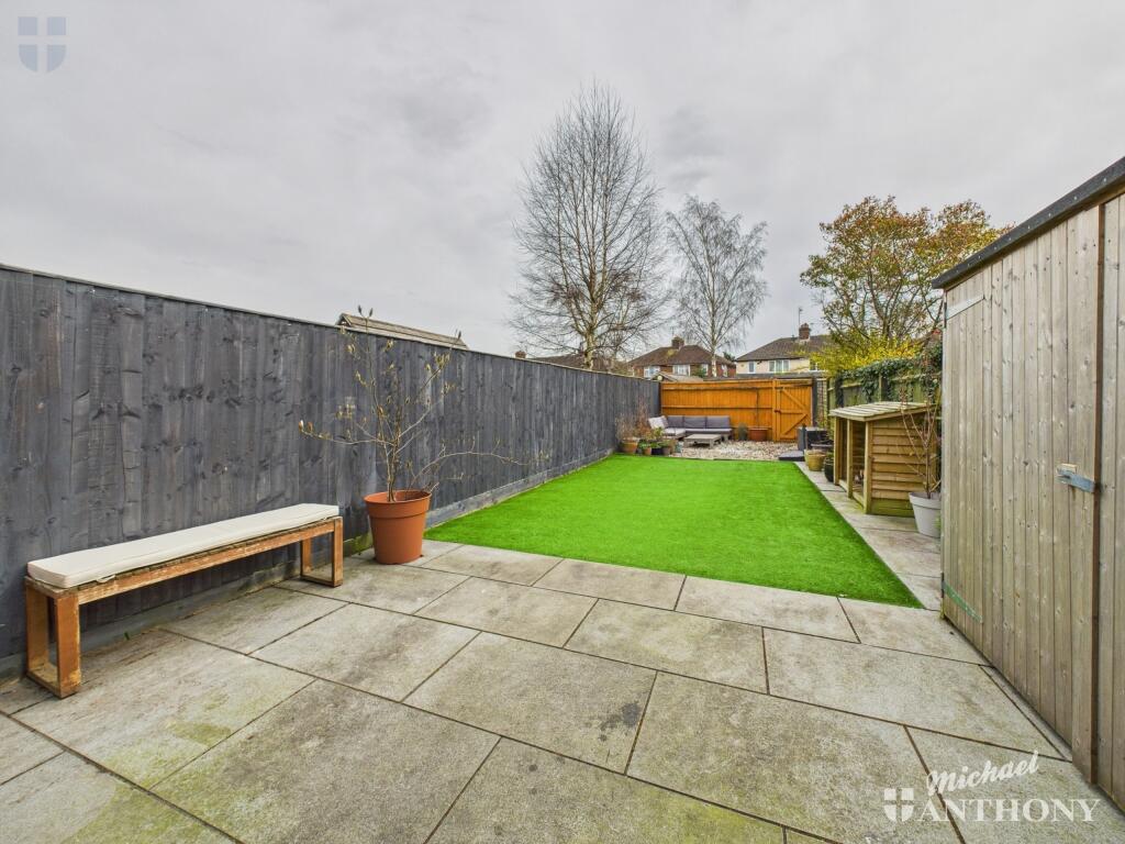 CAM03852G0-PR0224-STILL016