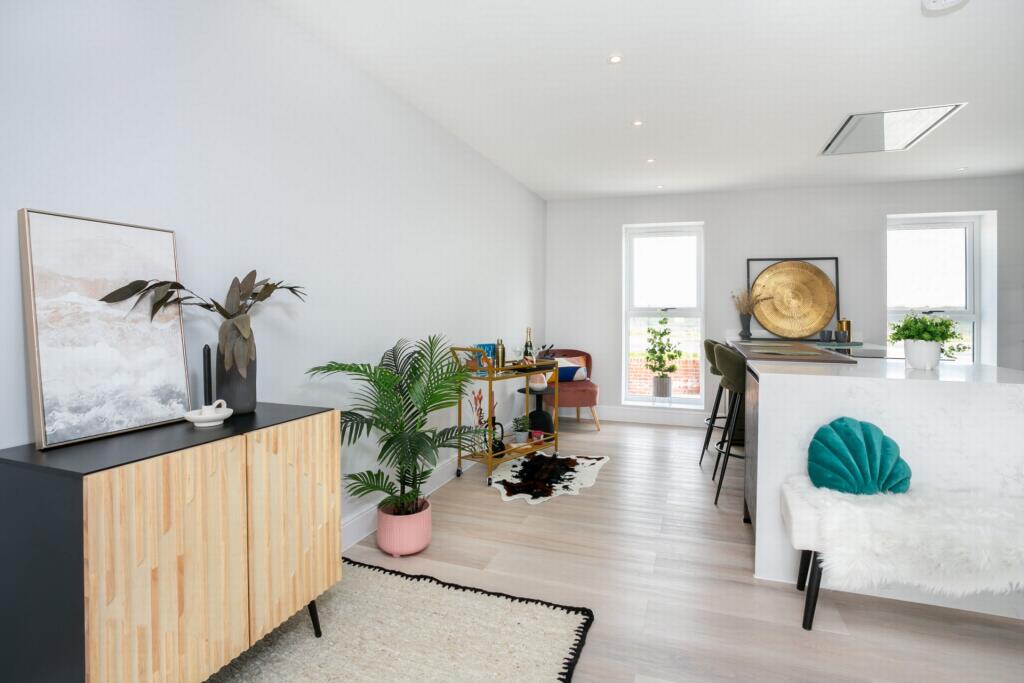 Living/dining space