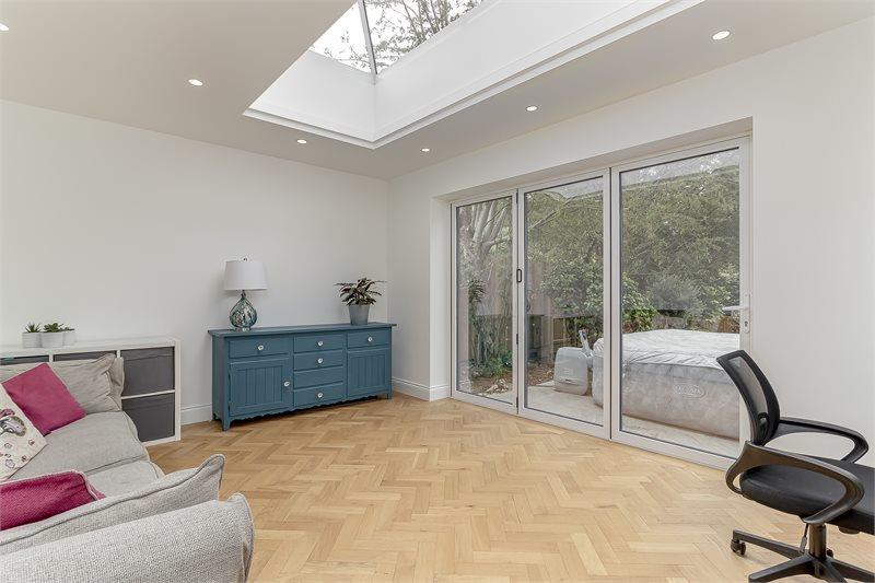 Sitting Room.jpg