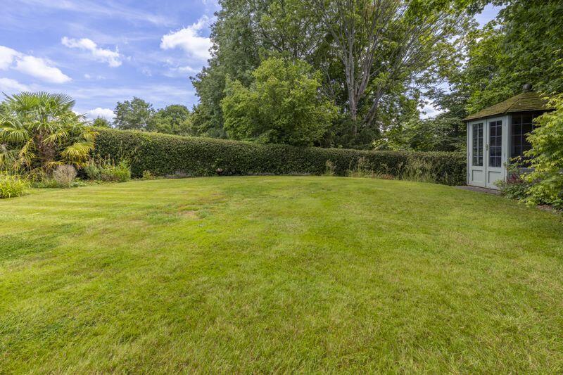 Garden - Photo 41