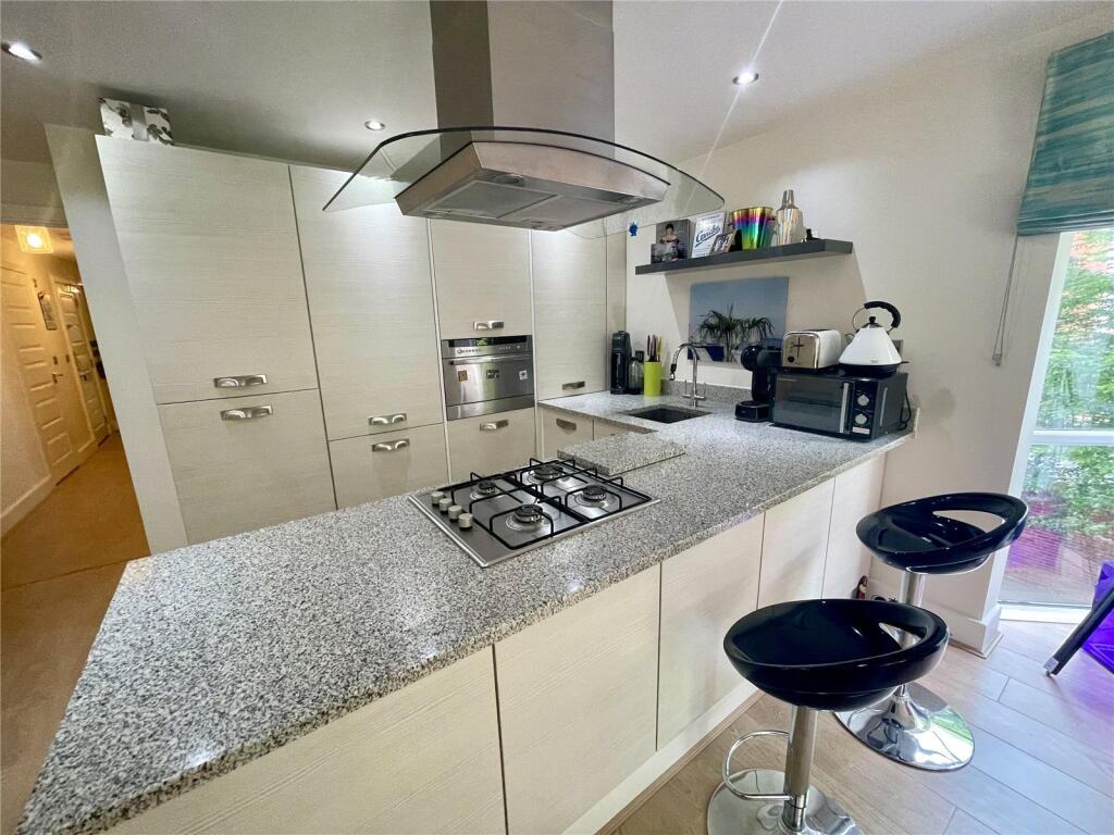 Fitted Kitchen