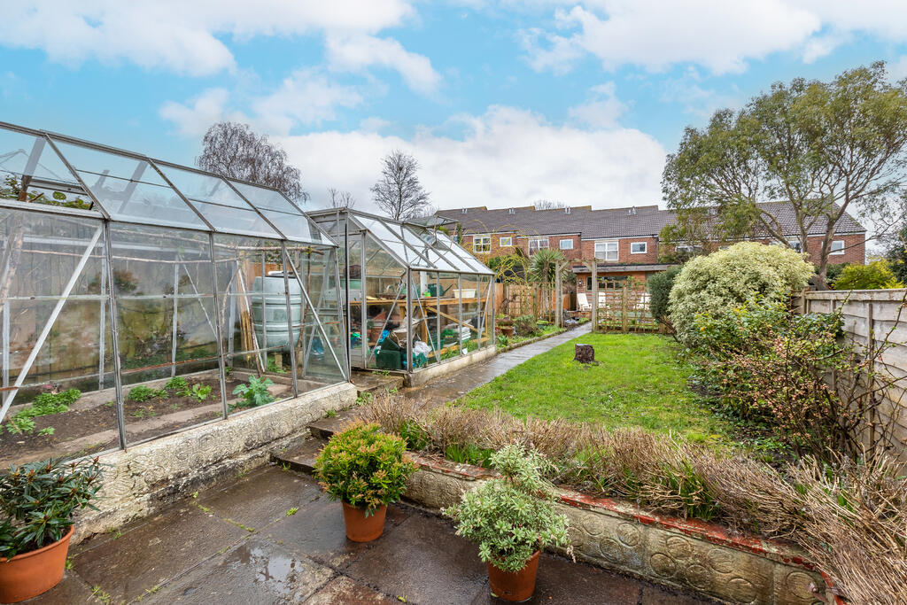 17 Penpol Avenue -37 - sky