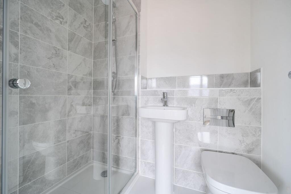 En-suite shower room