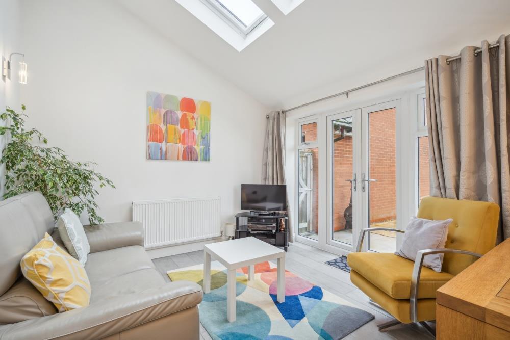 DSC01835 - 800px.jpg