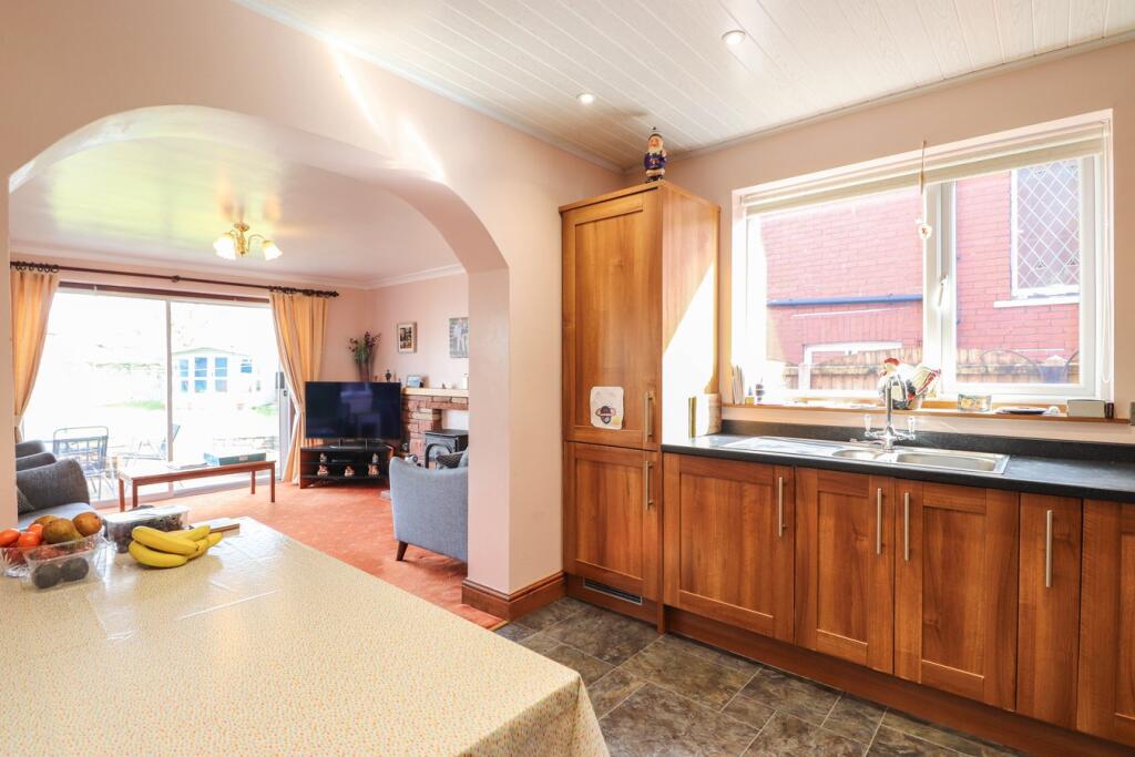 Kitchen to Sitting Room