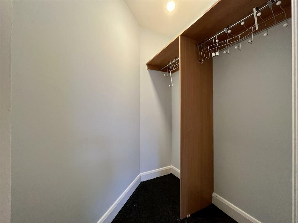 Bedroom 1 Walk in Wardrobe