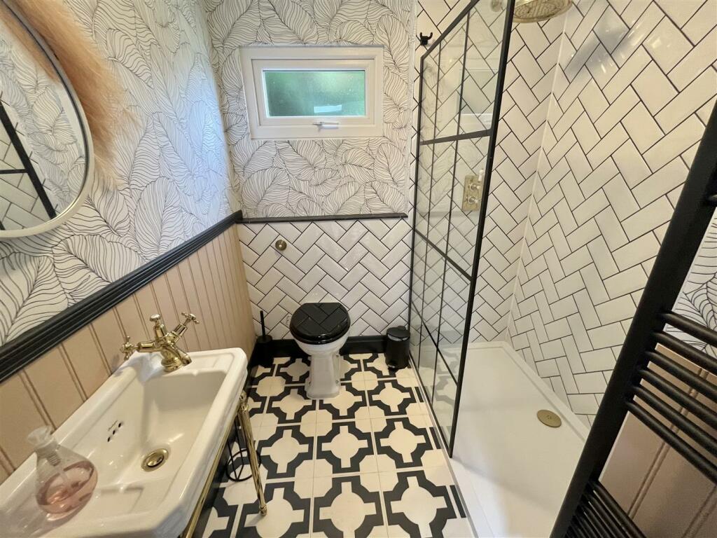 Ground Floor Shower Room