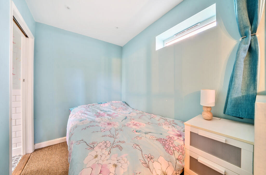 1327659-20-687a2c...